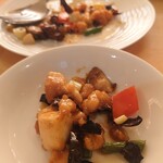 赤坂 四川飯店 - 鶏肉の辛子炒め