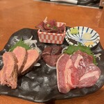 大衆馬肉酒場 冨士乃馬 - 