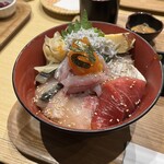 小田原漁港 さじるし食堂 - 