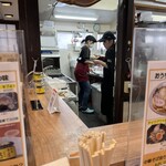 中華そば　金ちゃん - 3人で店を回す