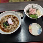 Misato - ミニネギトロ丼セット温かい蕎麦990円