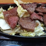 いげた屋 - 厚みのあるカルビ