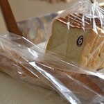 Haruta bakery - 食パン＆バゲット