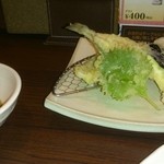 和風ダイニングきらり - キスとホタテの天ぷら
      外はサクっと中はフワッと最高