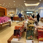 北菓楼 - 販売ショップの隣にカフェが併設