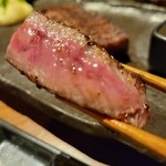 鉄板焼 円居 恵比寿店 - 黒毛和牛ステーキ 赤みながら柔らかく、大変美味しい