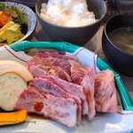 Tottoriwagyuusemmontenyamanookageya - 鳥取和牛カルビ三種盛り焼肉