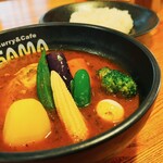 SAMA - チキンスープカレー1450円