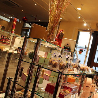 シェ・シバタ_2