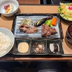 Nikuno Mansei - 黒毛和牛焼しゃぶ&国産牛ヒレ御膳