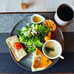 cafe くろちゃしろ - 