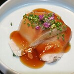 御料理 良所 - 寒ブリの湯引き春菊甘酢あん