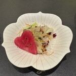 トゥ・ラ・ジョア イズム - 