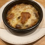 Olioteca KURIYA MURATA - 淡路島産玉葱と六甲シャンピニオンのグラタン