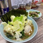 ラーメン 武蔵家 - 特製ラーメン　全普通、海苔増し　半ライス