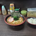 横濱家系ラーメン 勝鬨家 - 