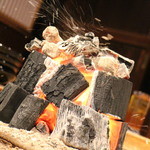 柳家 - 2014年12月再訪：弾ける備長炭!!!!! さぁ始まります☆