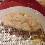 鮨 なかや - シャリは赤酢