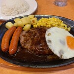 サイゼリヤ - チョリソーとハンバーグの盛合せ550円+ライス150円　計700円