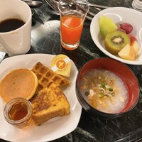 ロビーラウンジ 「マーブルラウンジ」 ヒルトン東京 - 