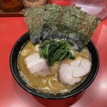 ラーメン家 がんくろ - ラーメン（850円）