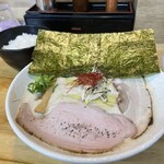 麺や 弐凛 - 濃厚とんこつ¥1,000