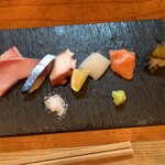 魚食堂 きてれつ - 熟成魚入り刺身盛り合わせ【2024.1】