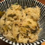 さかなと炉ばた ちゃってん - 土鍋飯 炙りサバと辛子高菜