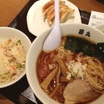 直久 - しょうゆラーメンセット。