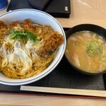 かつや - かつ丼梅と豚汁小　@659 （100円引券使用）