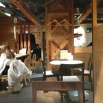 Wain Shokudou Gabugabu - 店舗内。