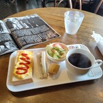 かくれんぼ - モーニング