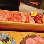 Sumibiyakiniku Marujuu - 