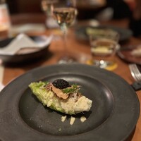 ザ タヴァン グリル＆ラウンジ - 