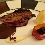 ラ・ヴァガボンド - 〈スコットランドの雪山より〉『ラゴペード・デ・コス』
      雷鳥のロティ　ソースサラミ（＋3,000円）
      