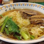 万葉軒 ワンタン麺&香港飲茶Dining - 豚角煮麺