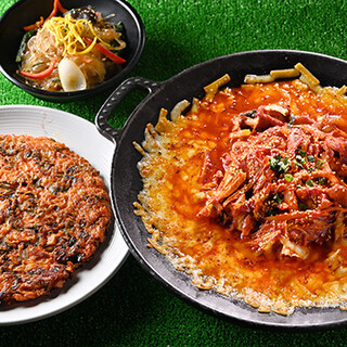 Deliciousness that will captivate you! Cheese dakgalbi with exquisite chicken and spicy miso sauce