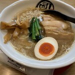 麺屋 団長 - こってり塩豚骨（麺大盛り）