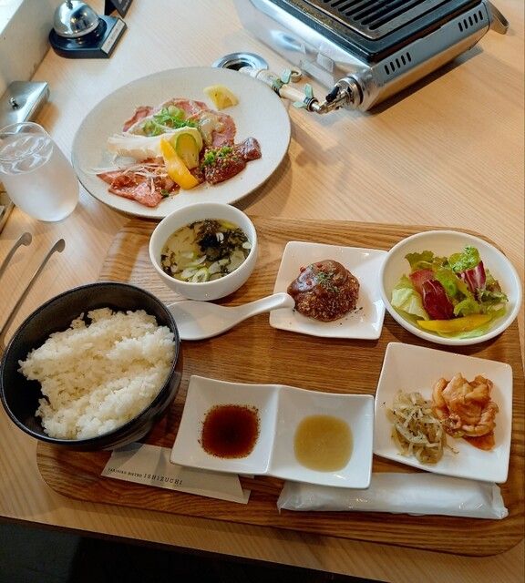 YAKINIKU BISTRO 石鎚 （イシヅチ） - 西線9条旭山公園通/焼肉