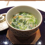 鮨 たかはま - 蟹と三つ葉のあんかけの茶碗蒸し