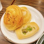 Baketto - 枝豆パン、シュガーパンなど
