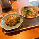 徳島ラーメン　にし利 - 