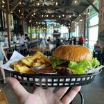 Hemingway's Brewery Cairns Wharf - 