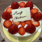 Patisserie Minimal - 苺のショートケーキ（5000円）
