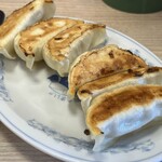 ぎょうざの満洲 - 焼き目カリッとモチモチな最高の焼餃子！