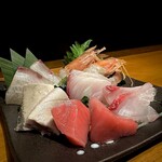Kaisensumibisakabauoharu - 鮮魚盛合わせ