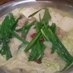 くすお - もつ鍋　柚味噌　一人前１０５０円（二人前）