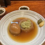 地鶏と鶏だしおでん 鷹仁 - 玉子と大根