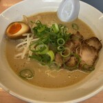 博多麺王 - 料理写真:ラーメン