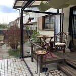 洋食店さんぽ - テラス席